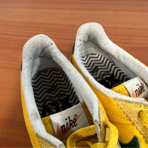 Nike Classic Cortez Nylon Oregon Shoe Ochre and Gorge Green Men's Shoe Size 8.5 - Picture 6 of 10